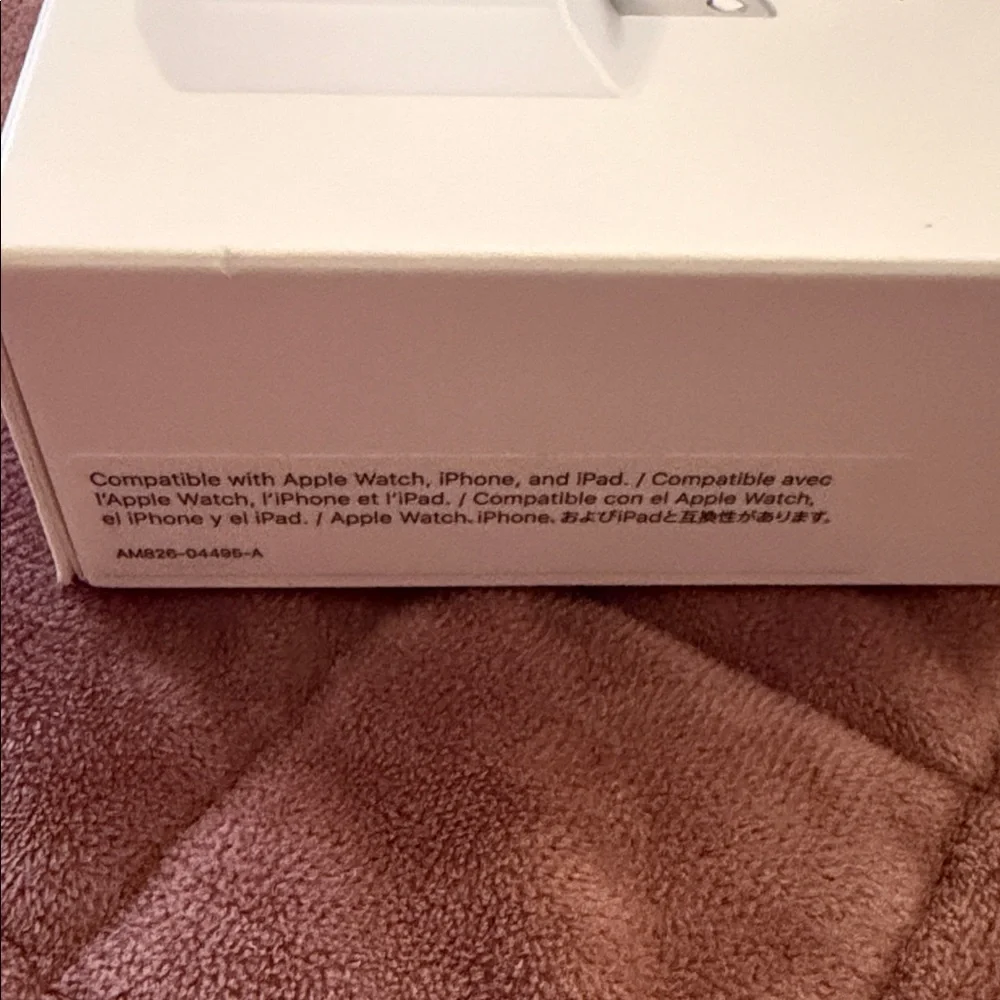 Apple USB-C 20W Charger in White
